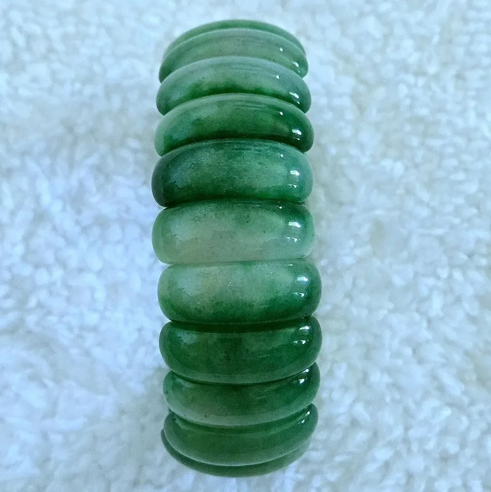 Iris & Lily Green💚 Aventurine Stretch Bracelet - NWT